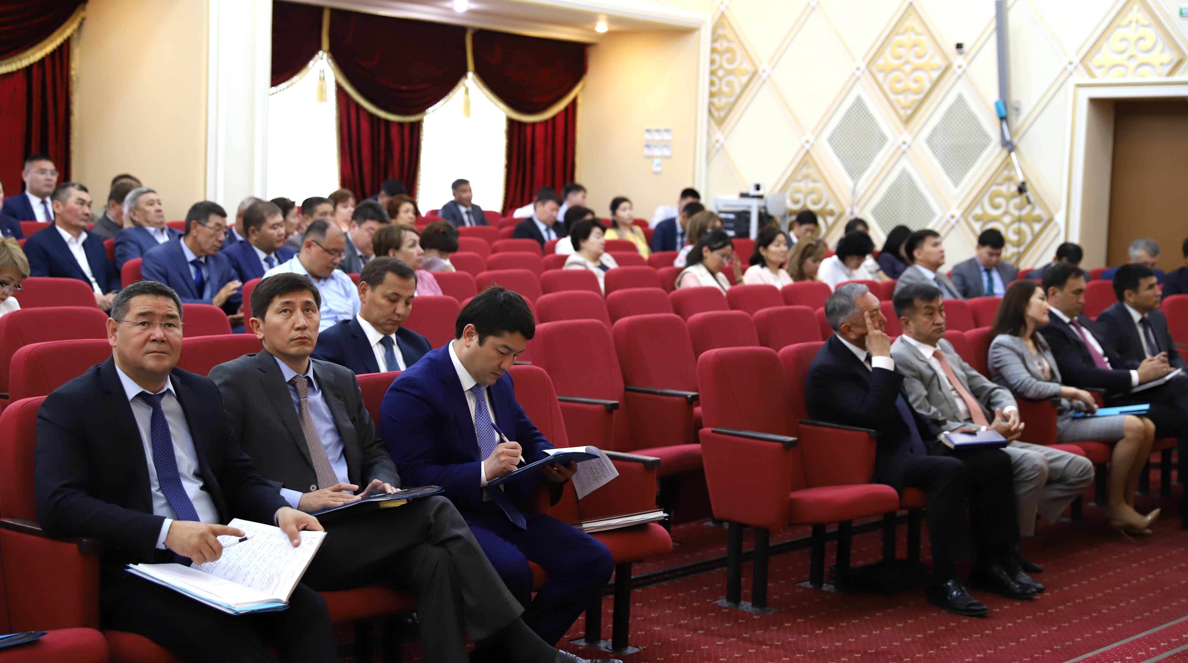 ەلدى-مەكەندەردى سۋمەن قامتۋ ماسەلەسى قارالدى