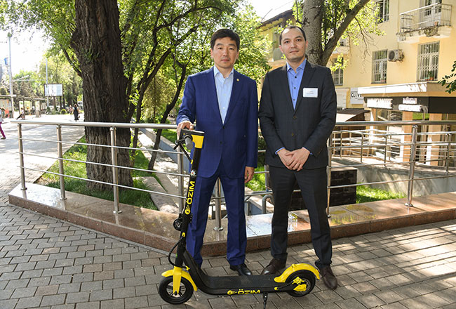 الماتىدا ەلەكترلى ساموكاتتاردى جالعا بەرەتىن قالالىق سەرۆيس اشىلادى