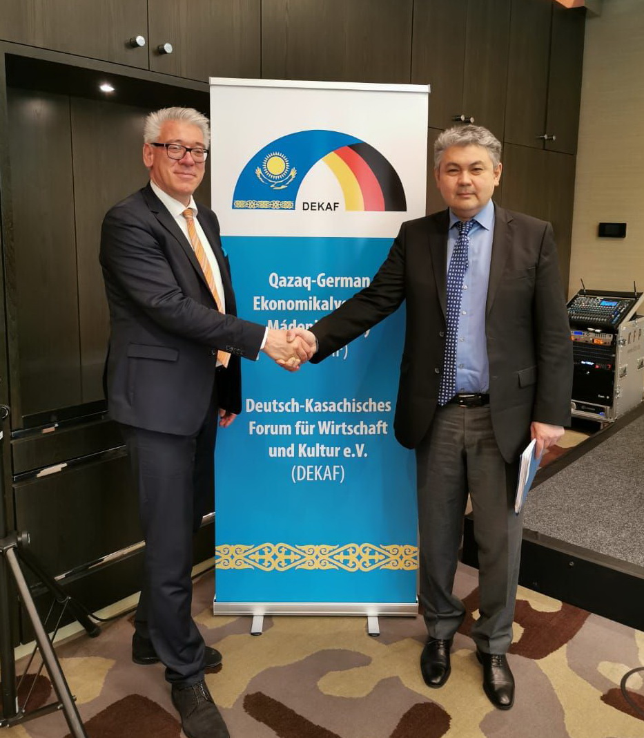 سىرتقى ىستەر ءمينيسترىنىڭ ورىنباسارى گەرمانيانىڭ ەكونوميكا كۇندەرىنە قاتىستى