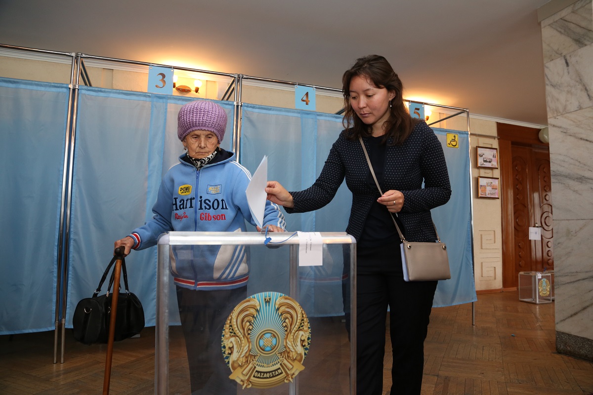 سولتۇستىك قازاقستان سايلاۋشىلارى ءوز تاڭداۋىن جاساۋدا