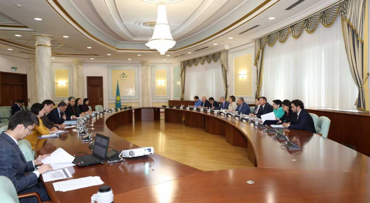 جاڭا قۇرامداعى العاشقى  باسقوسۋىن وتكىزدى