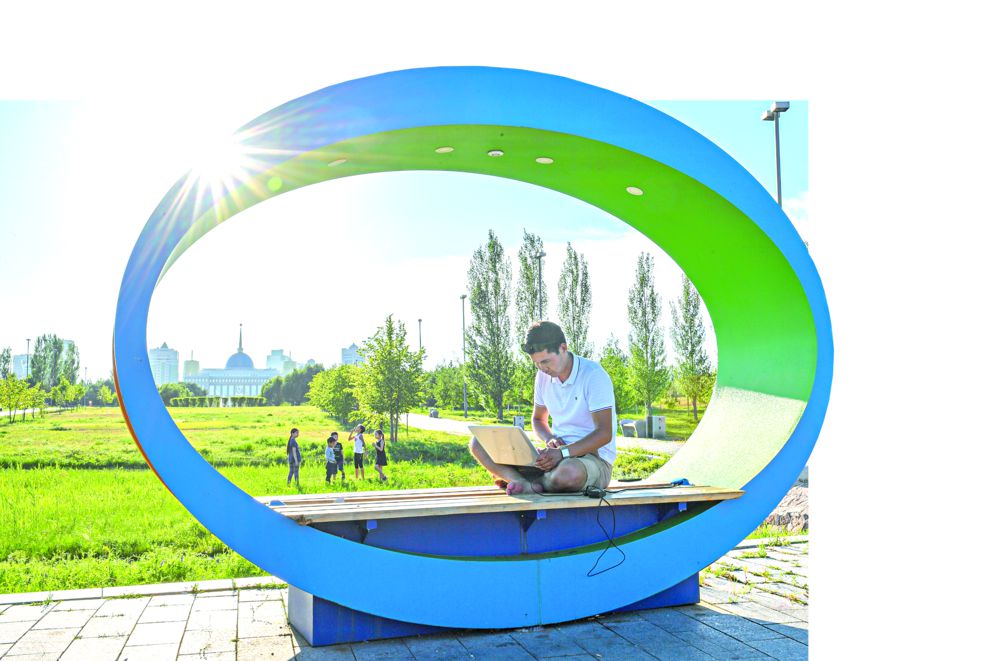 پاراسات پاراديگماسى