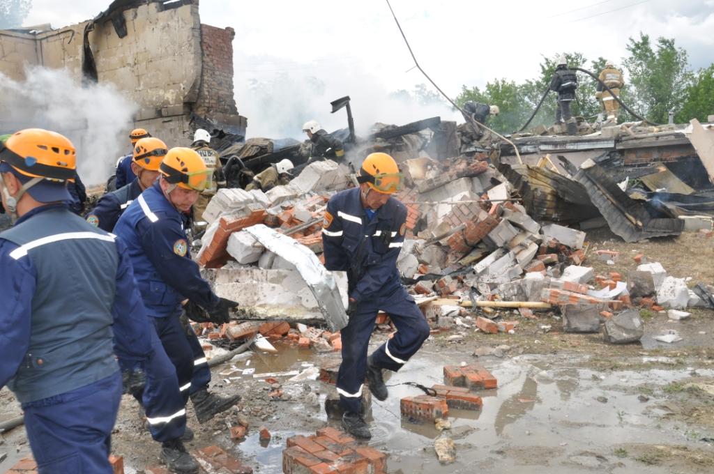 قوستانايدا  بولعان جارىلىستان 7 ادام زارداپ شەكتى