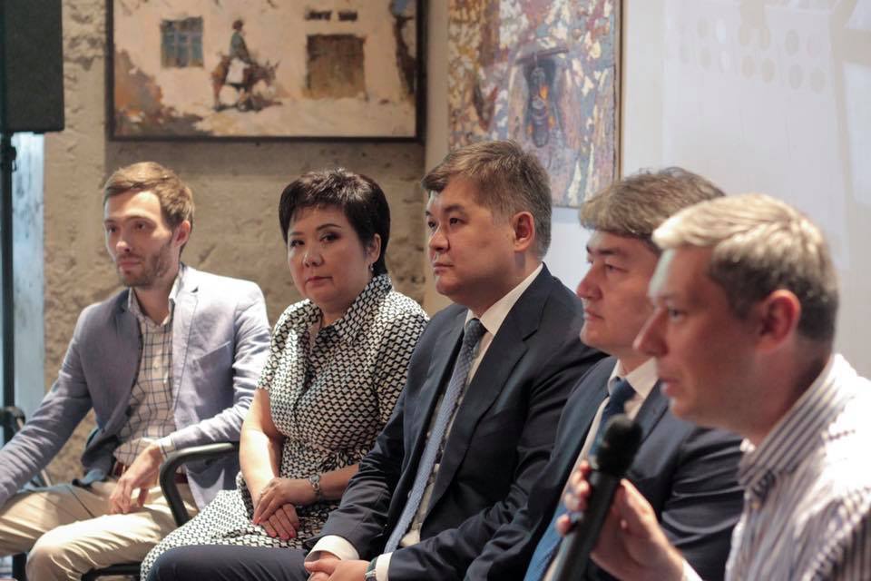 دەنساۋلىق ساقتاۋ سالاسىنا 362,5 ملرد تەڭگە جەتىسپەيدى