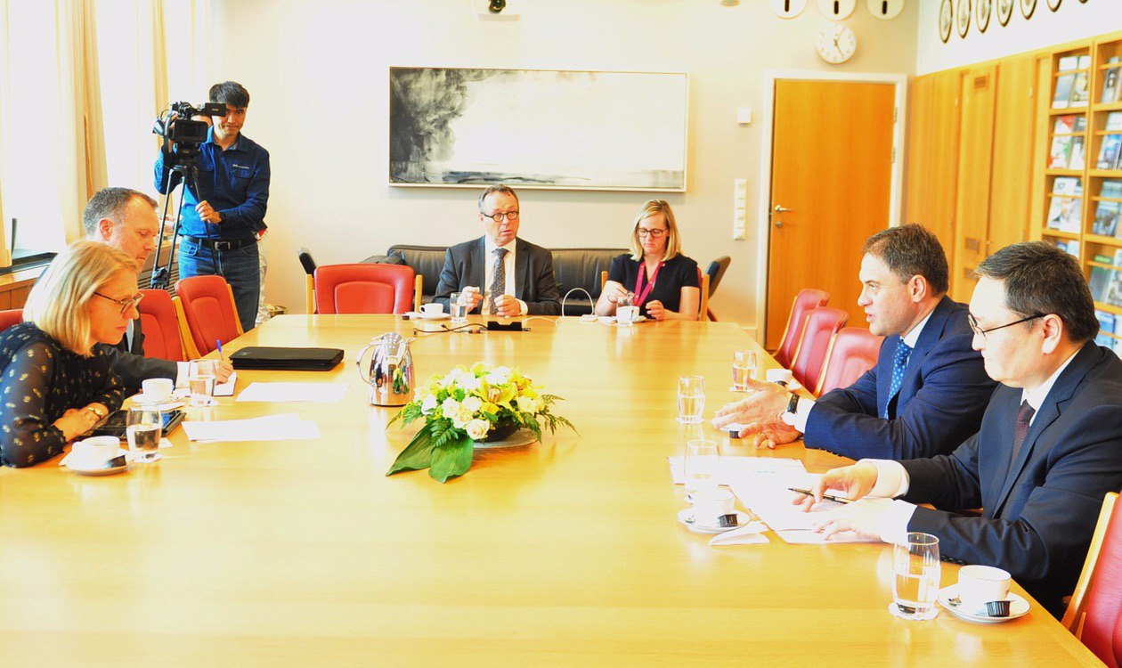 وسلو قالاسىندا قازاقستاندىق-نورۆەگيالىق ىنتىماقتاستىقتى تەرەڭدەتۋ پەرسپەكتيۆالارى تالقىلاندى