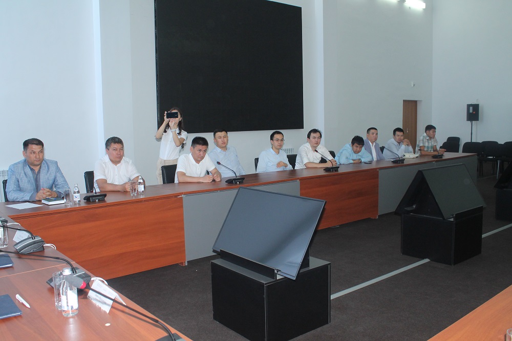 ماڭعىستاۋ كاسىپكەرلەر پالاتاسى «قازپوشتامەن» مەموراندۋمعا قول قويدى.