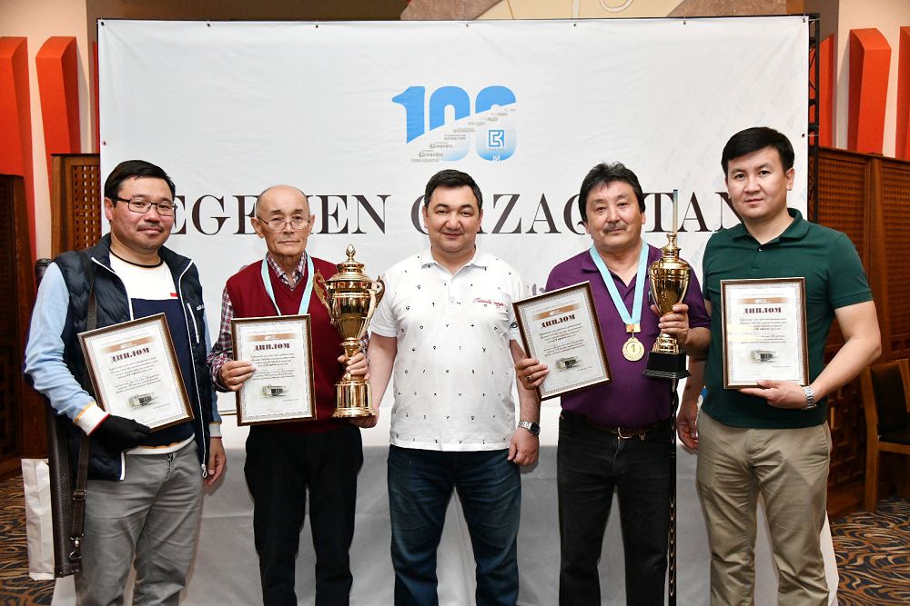 قالامگەرلەر اراسىنداعى تۋرنير