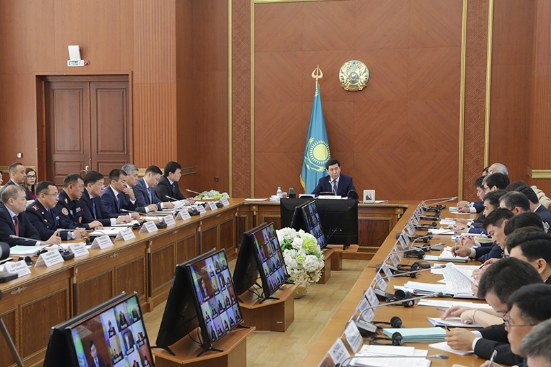 قاراعاندى وبلىسىنىڭ اكىمى اتتراكتسيونداردى تەكسەرۋدى تاپسىردى