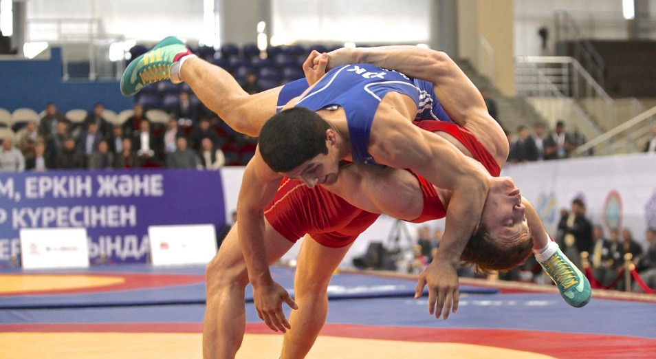 كۇرەس: الەم چەمپيوناتىنىڭ بيلەتتەرى ساتىلىمعا شىقتى