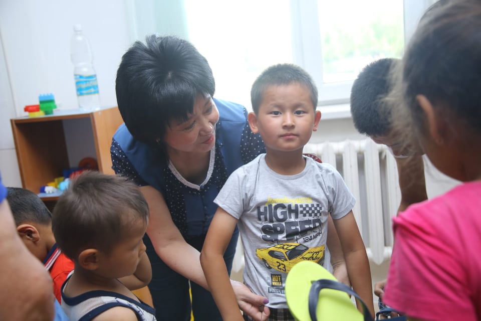 الماتىلىق ۇستازدار گۋمانيتارلىق ساپارعا شىقتى