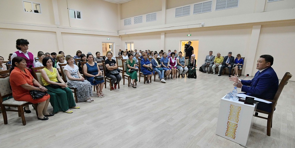 ەكىباستۇزدا كوپ بالالى انالارعا پاتەر ساتىپ الۋ ءۇشىن 250 ميلليون تەڭگە قارجى بولىنبەك