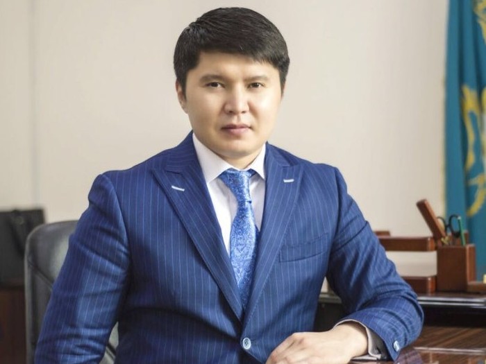 دانيار ەسين قر اقپارات جانە قوعامدىق دامۋ ۆيتسە-ءمينيسترى بولىپ تاعايىندالدى