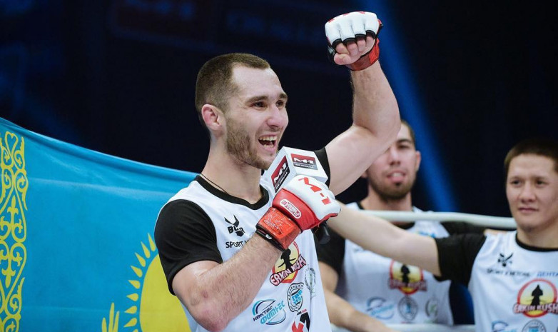 قازاقستان قورجىنىنا ەكى التىن بەلبەۋ ءتۇستى