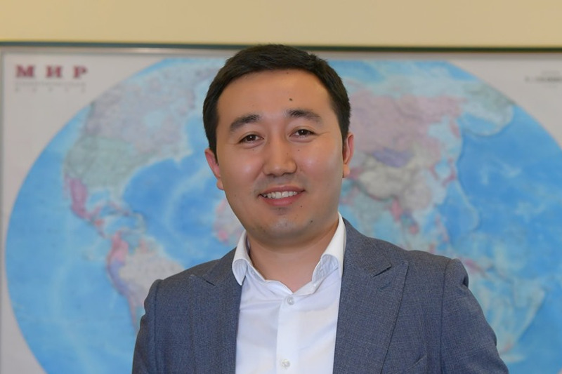 ەربولات مۇحامەدجان ءبىلىم جانە عىلىم ءمينيسترىنىڭ كەڭەسشىسى بولىپ تاعايىندالدى