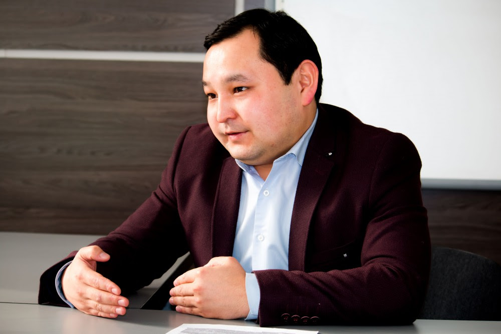 «قارىزدىڭ ءبارى كەشىرىلەدى» دەۋ قاتە - ماقسات حالىقوۆ