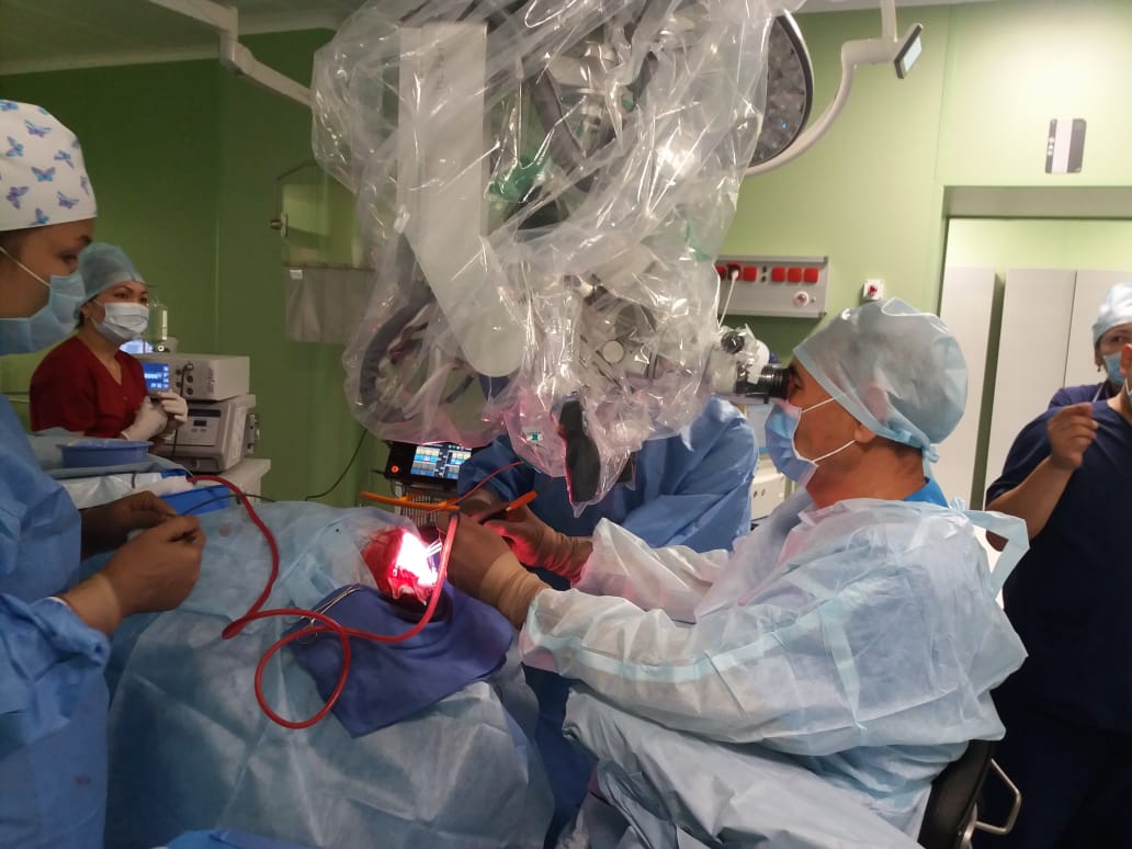 شىعىس قازاقستاندا تۇڭعىش رەت گيبريدتى وپەراتسيالىق زال اشىلدى