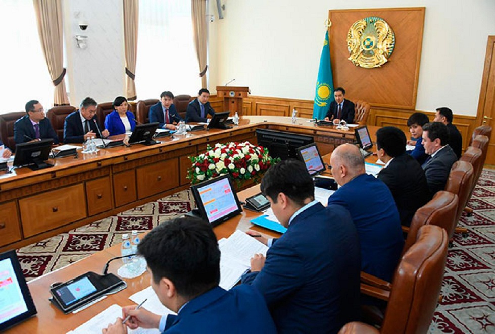 الماتى اكىمى «بايتەرەك» حولدينگى باسشىلارىمەن بيزنەستى قولداۋ بارىسىن تالقىلادى