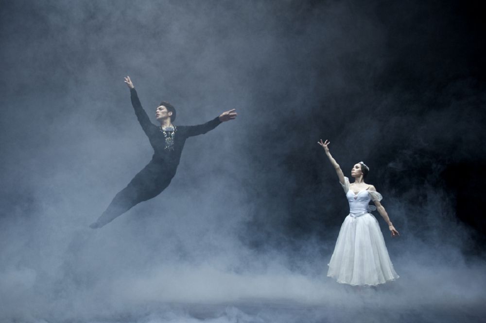 «استانا وپەرانىڭ» التىنشى ماۋسىمى اياقتالدى