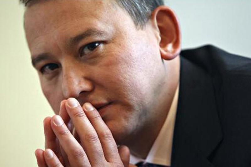 سەمەيدە مۇحتار جاكىشەۆكە قاتىستى سوت وتىرىسى ءوتتى