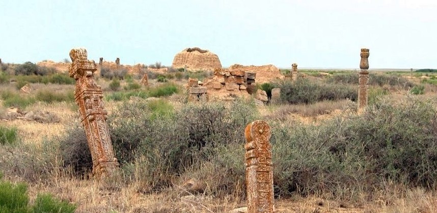 قۇم استىنداعى قالاشىق