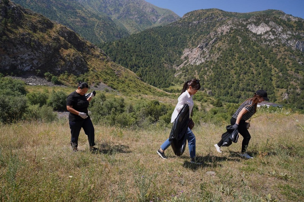 سايرام-وگەم مەملەكەتتىك ۇلتتىق تابيعي پاركىندە ەكولوگيالىق سەنبىلىك ءوتتى