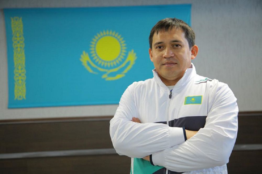 باقىت احمەتوۆ, اۋىر اتلەتيكادان جاستار قۇراماسىنىڭ باس باپكەرى: امەريكالىقتار شاكىرتتەرىمنىڭ ونەرىنە ءتانتى بولدى