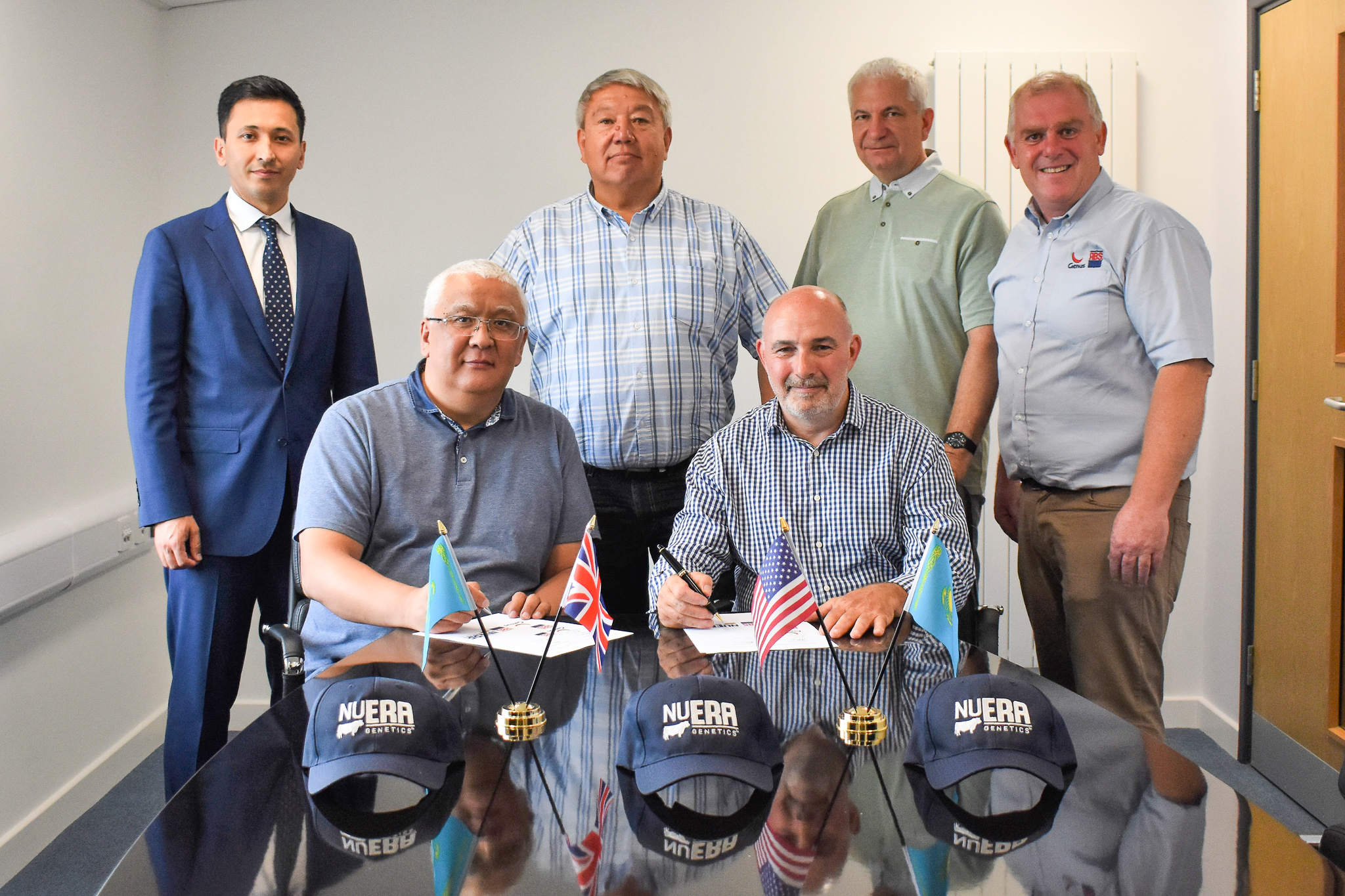 بريتاندىق عالىمدار قازاقستاندا ەت ونىمدىلىگىن ارتتىرادى