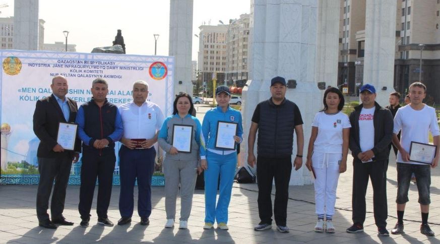 كولىك قىزمەتكەرلەرىنىڭ كاسىبي مەرەكەسى اتالىپ ءوتتى