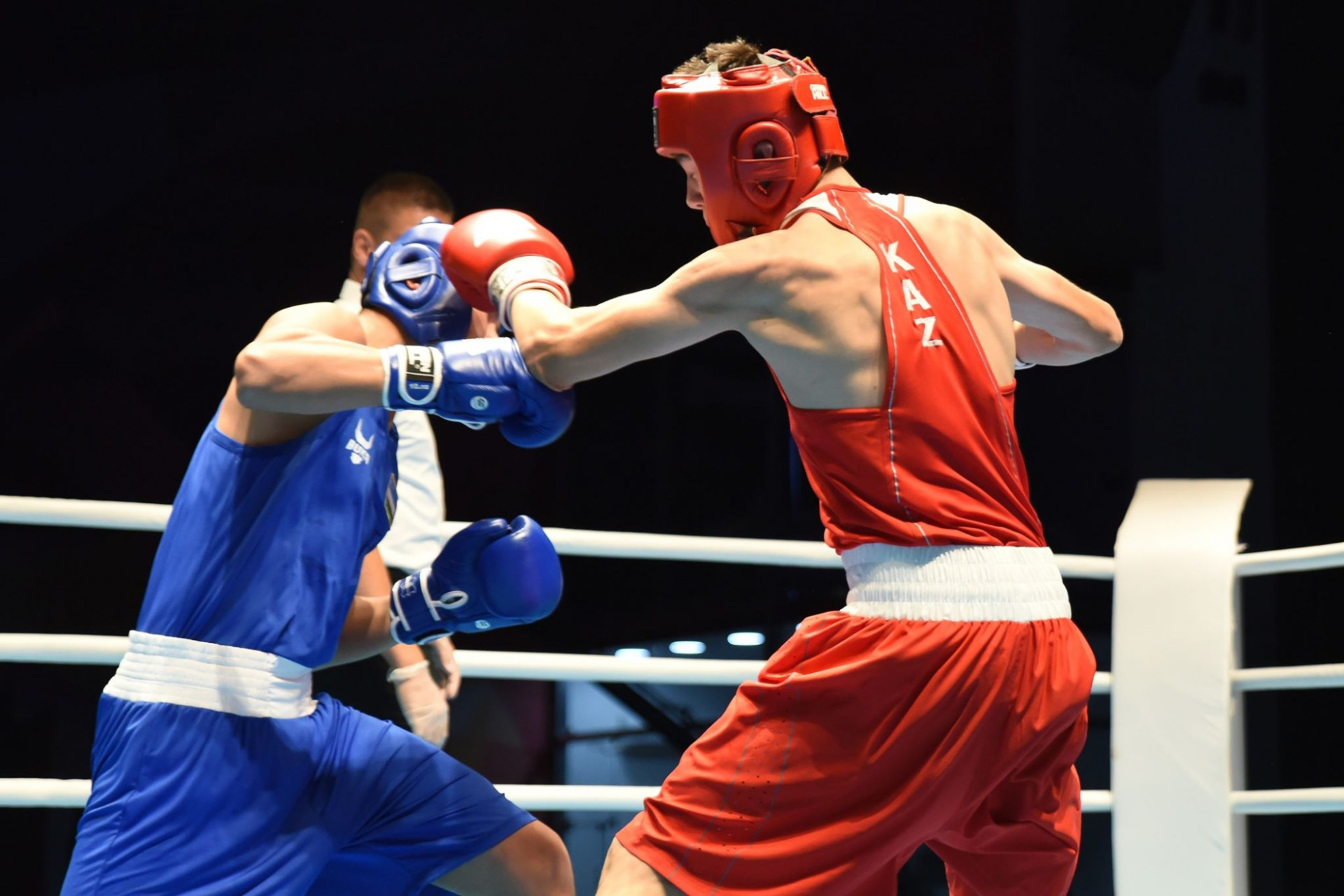 قازاقستاندىق بوكسشىلار ازيا چەمپيوناتىنان 10 مەدال جەڭىپ الدى