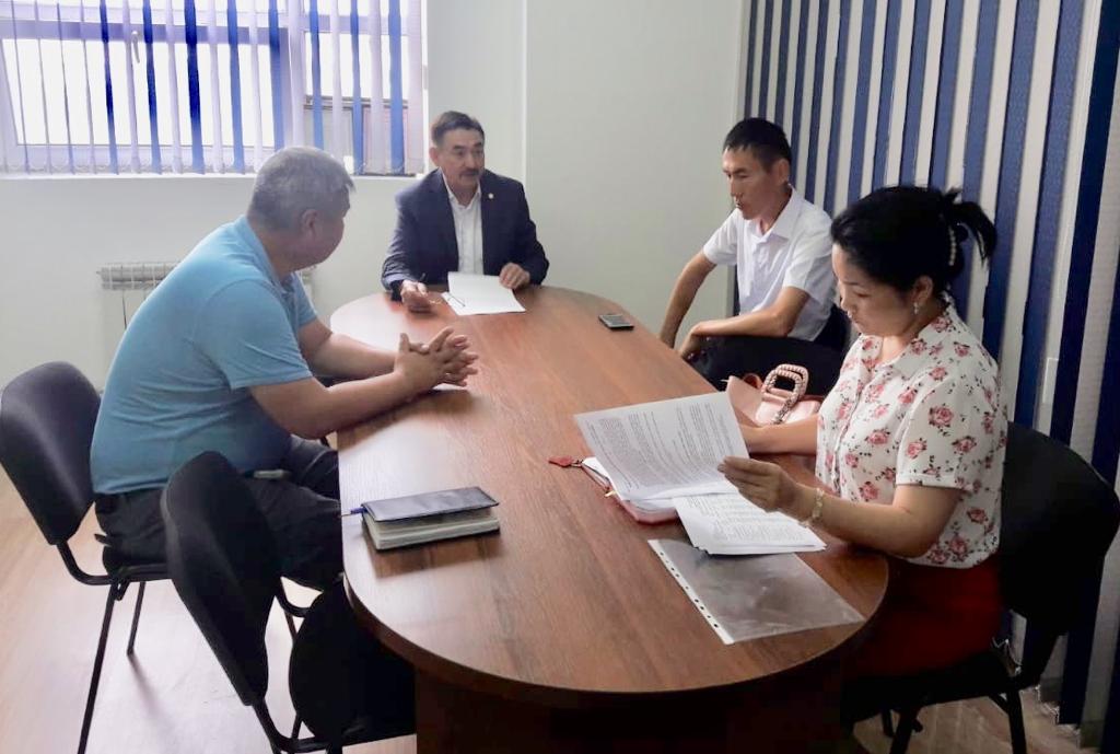 ماڭعىستاۋدا كاسىپكەرلەر پالاتاسى كاسىپكەر قۇقىن قورعاپ شىقتى