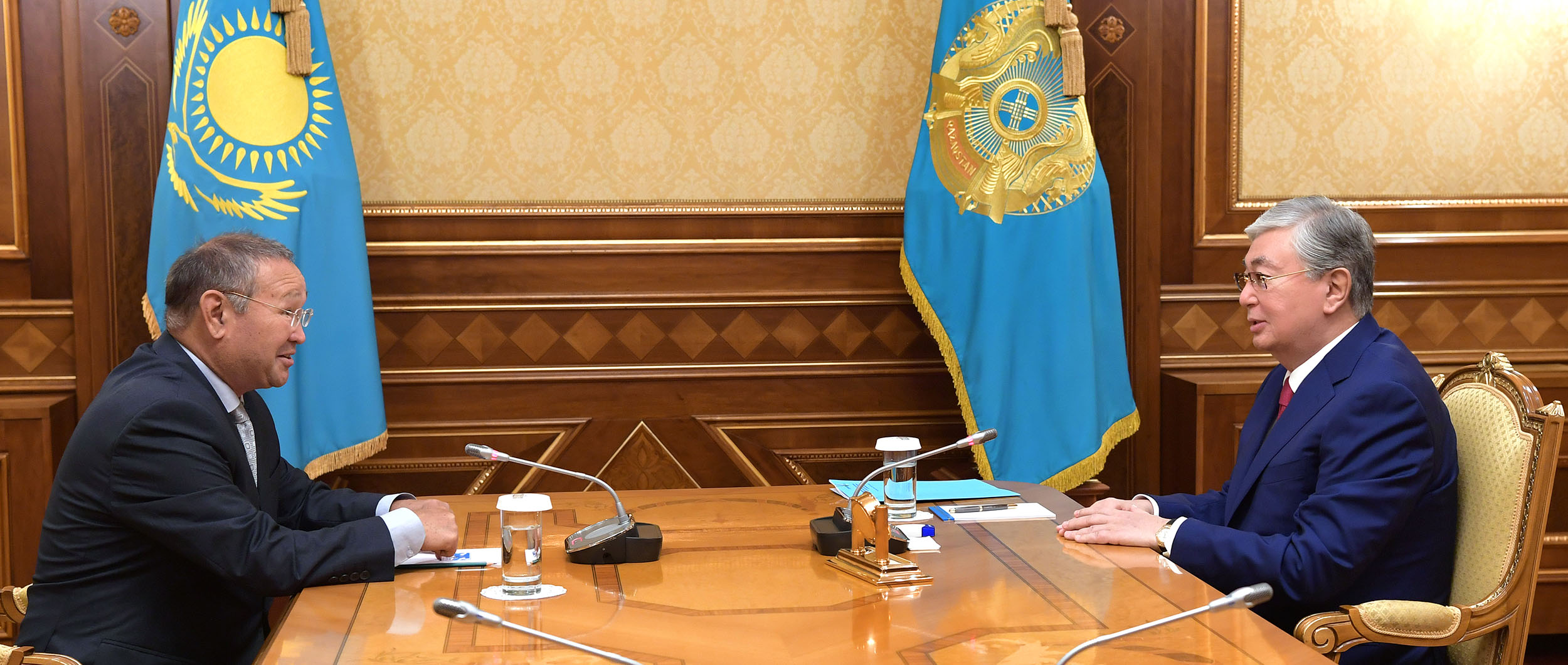 قاسىم-جومارت توقاەۆ بەلگىلى ارحەولوگ زەينوللا ساماشەۆتى قابىلدادى