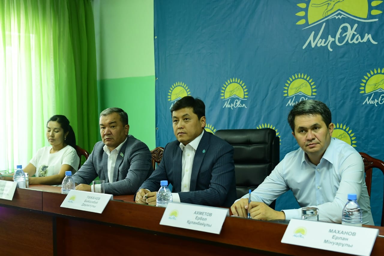 ارىس: «Nur Otan» تۇرعىنداردان تۇسكەن ارىز-شاعىمداردىڭ وڭ شەشىلۋىنە ىقپال ەتەدى