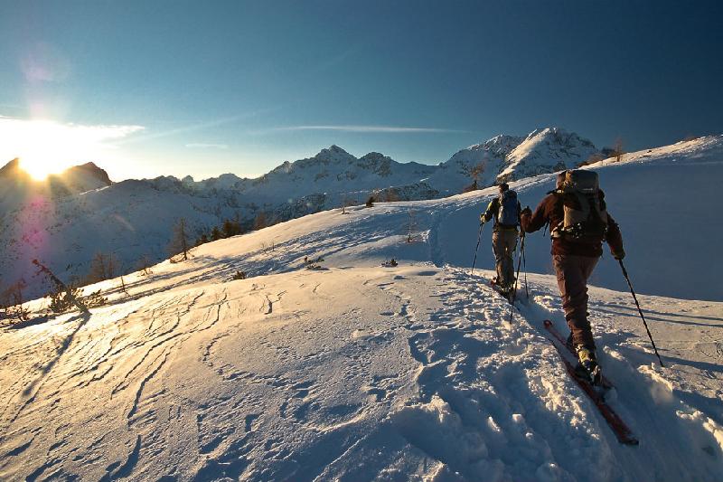 الماتىلىق ءۇش الپينيست «جەڭىس» شىڭىندا قالىپ قويدى