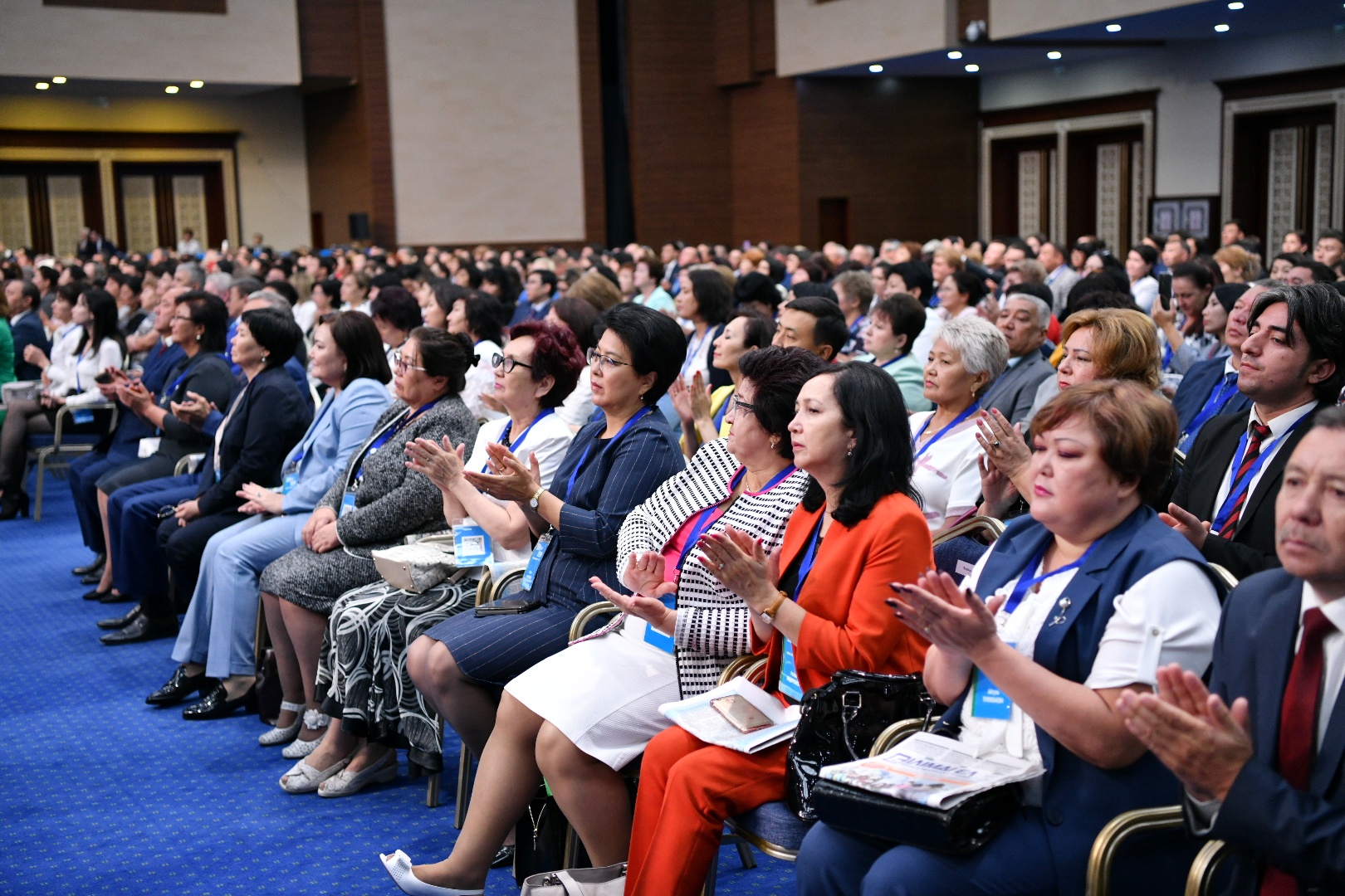 تامىز كەڭەسىنە قاتىسۋشىلاردىڭ لەبىزى