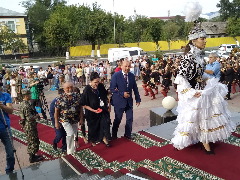 قوستانايدا ەلىمىزدىڭ ۇلتتىق تەاترلارىنىڭ رەسپۋبليكالىق V فەستيۆالى باستالدى