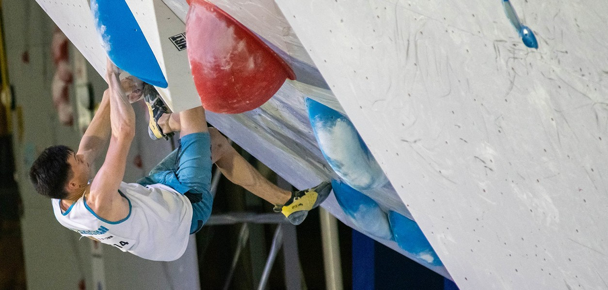 ريشات حايبۋللين وليمپيادا جولداماسىن يەلەندى