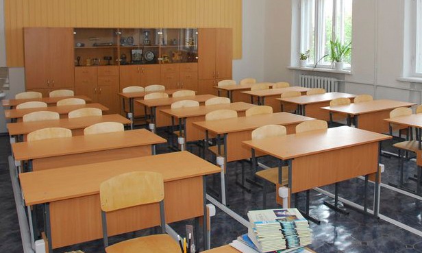 قىڭىر كىسى – ءبىر جاق...