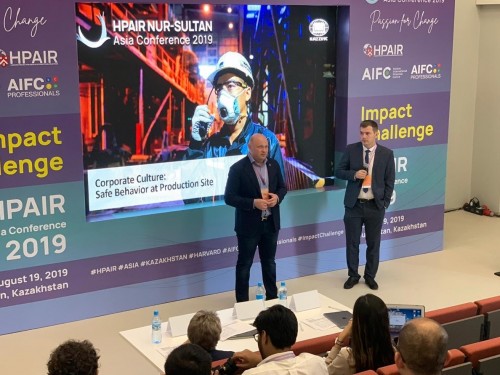 حالىقارالىق كونفەرەنتسياعا دەمەۋشىلىك تانىتتى