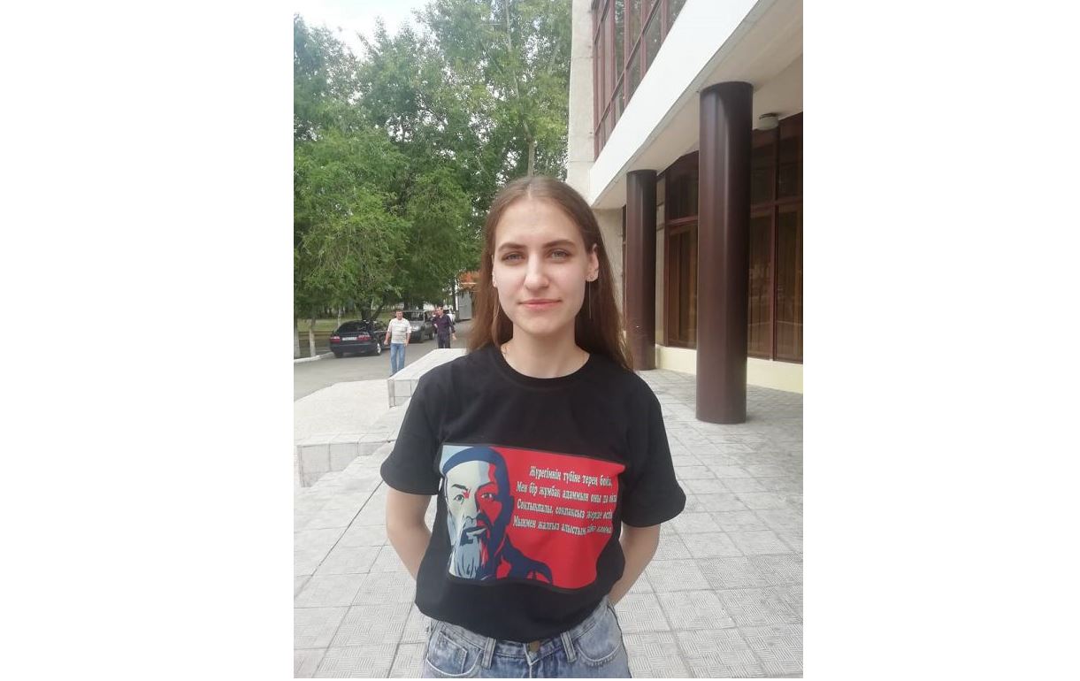 ابايدى جاتقا وقيتىن قىز (ۆيدەو)