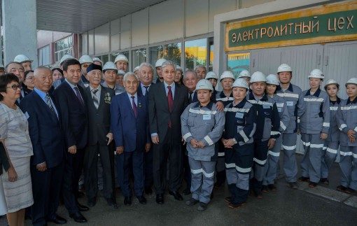 مەملەكەت باسشىسى «Kazakhmys Smelting» جشس-ءنىڭ جەزقازعان مىس بالقىتۋ زاۋىتىنا باردى