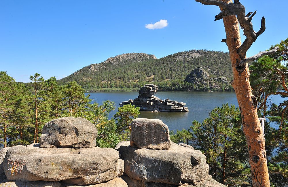 كيەلى جەرلەر مەكەنى – كونە تاريح كەشەگى