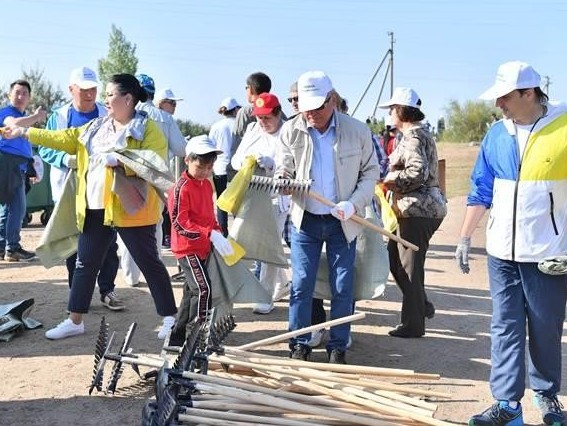 ماجىلىسمەندەر #Birge #TazaQazaqstan ەكوچەللەندجىن قولدادى