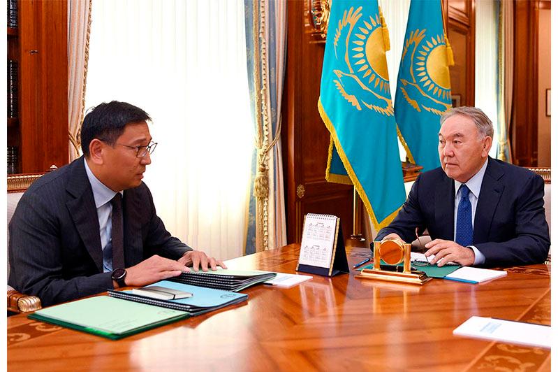 ەلباسى ۇلتتىق بانك توراعاسى ەربولات دوساەۆتى قابىلدادى