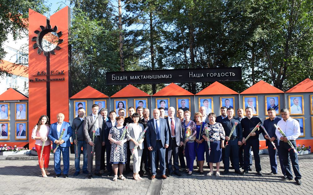 ەكىباستۇزدا كەنشىلەر كۇنى 130 كەنشى ماراپاتتالدى