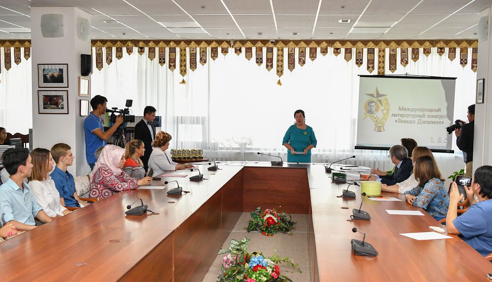 «جالەل جۇلدىزدارى» انىقتالدى