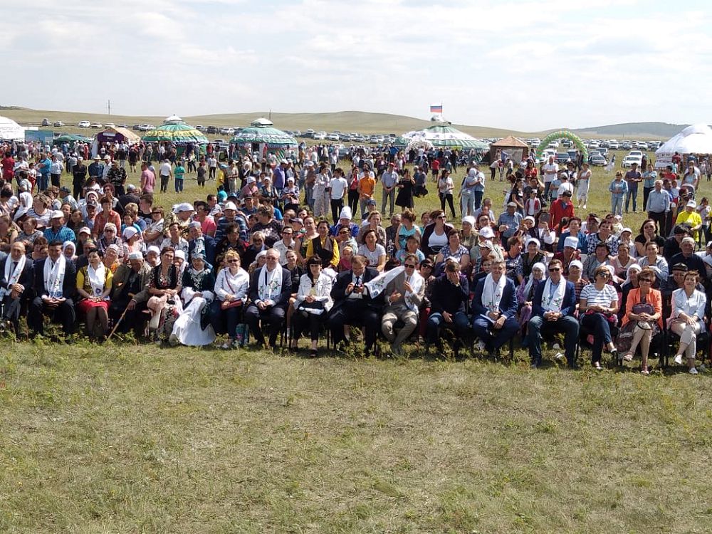 قانداستاردى رۋحاني سەرپىلتكەن «تۋعان جەر»