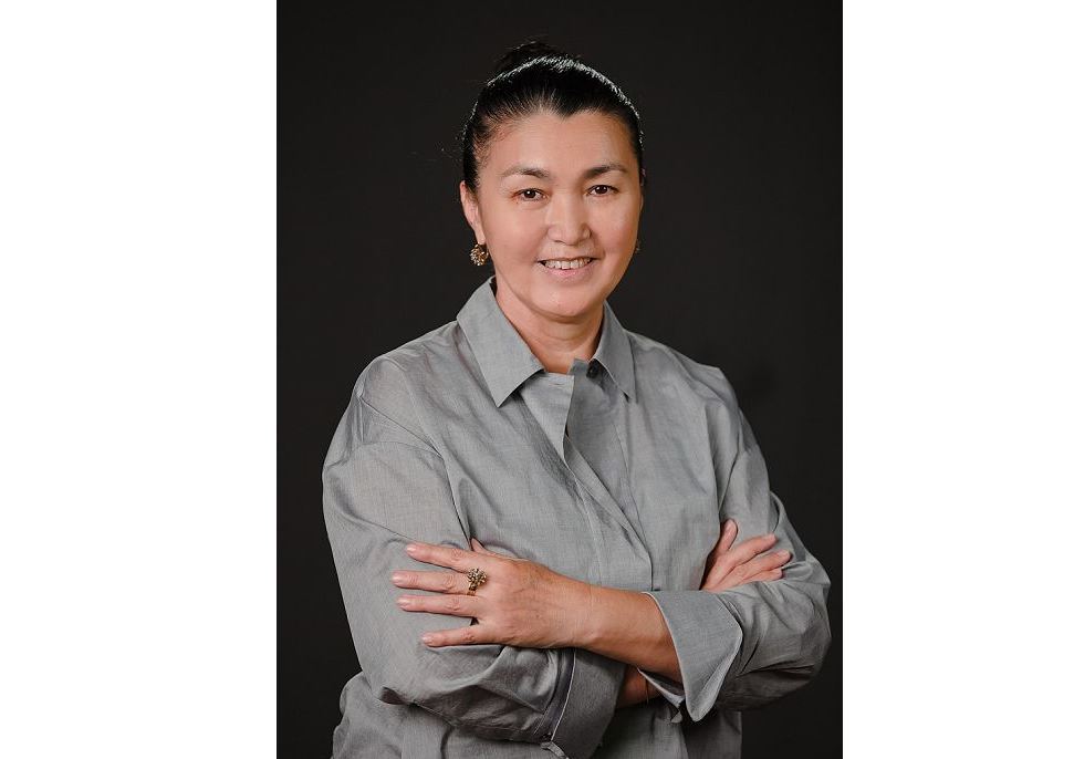 روزا مۇقانوۆا: ولەڭدەرىنەن فاريزانىڭ ءوزىن ىزدەدىم...