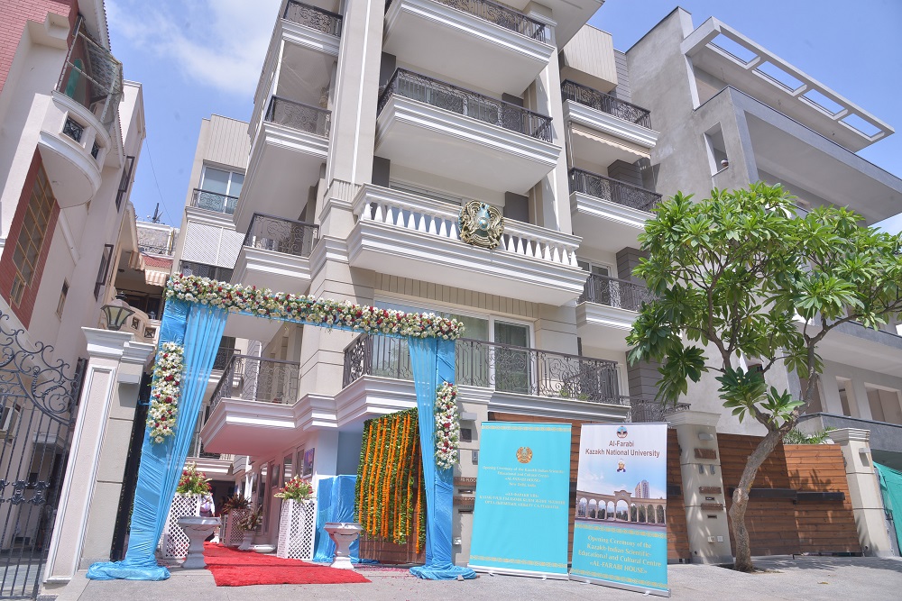 دەليدە ءال-فارابي ءۇيى اشىلدى