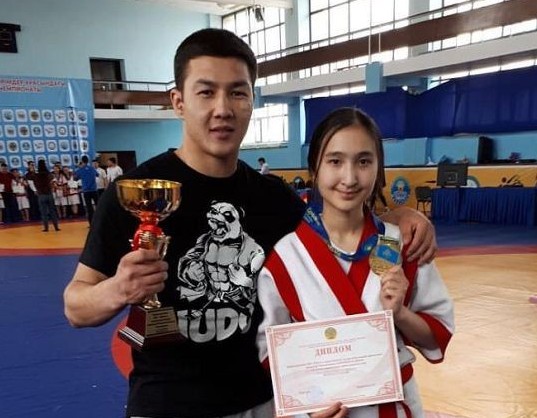 جانەل عاريفۋللينا: سپورت پەن ءبىلىم  ءبىر-بىرىنە كەدەرگى ەمەس