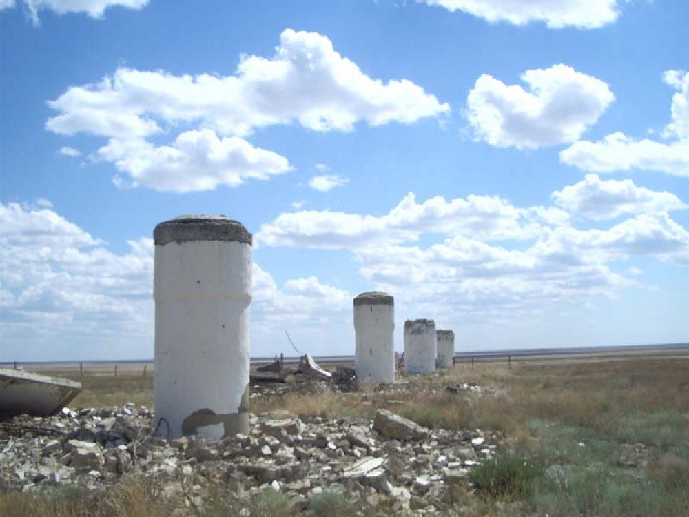 اتوم توزاعىندا شىڭدالعاندار (رەكۆيەم)